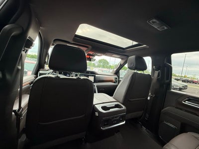 2024 GMC Sierra 2500HD Denali DENALI PREFERRED POWER STEPS,