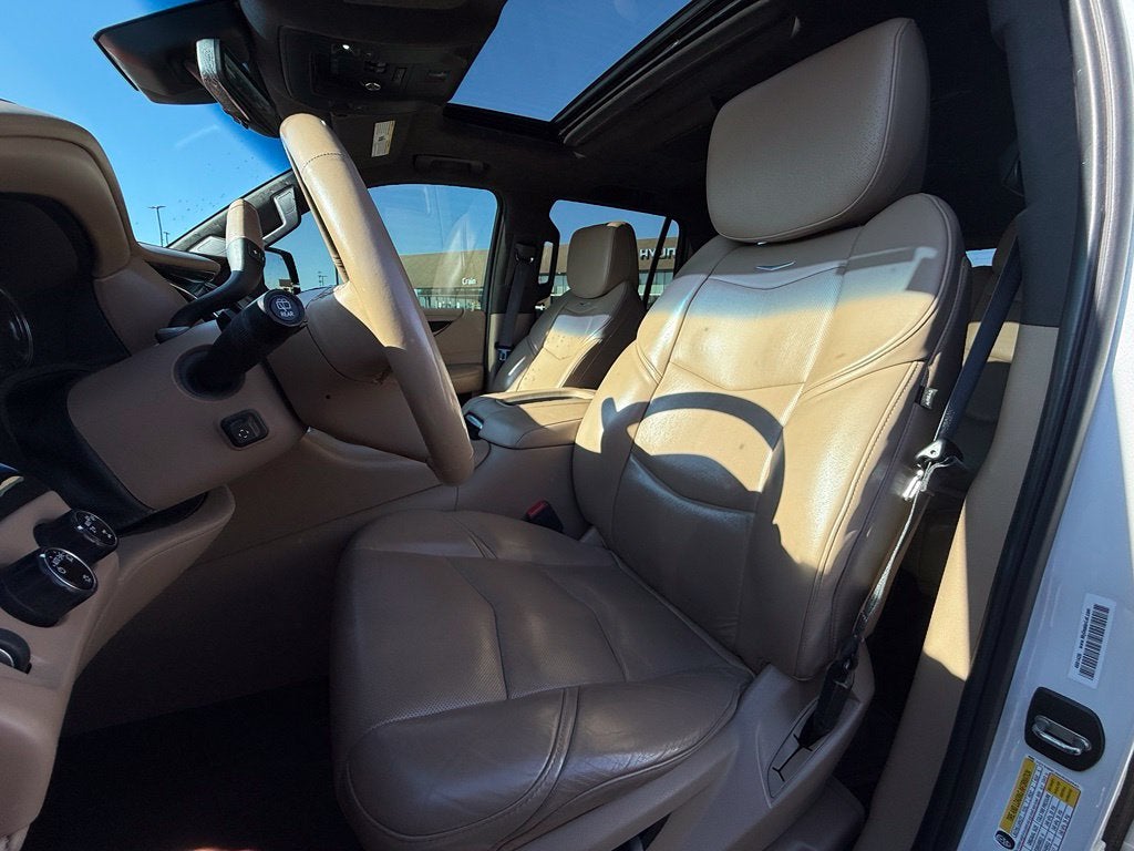 2019 Cadillac Escalade Platinum Edition