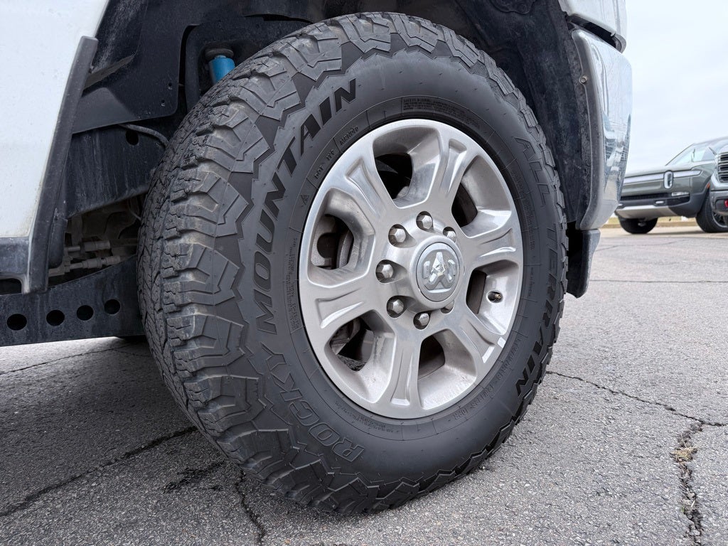 2024 RAM 2500 Big Horn OFF ROAD PACKAGE