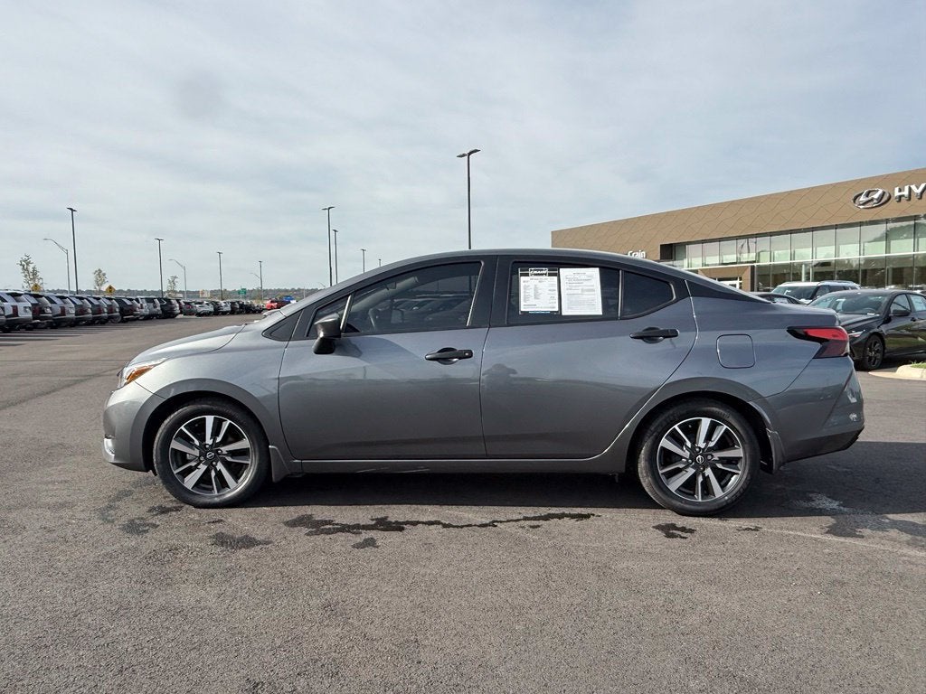2025 Nissan Versa 1.6 S