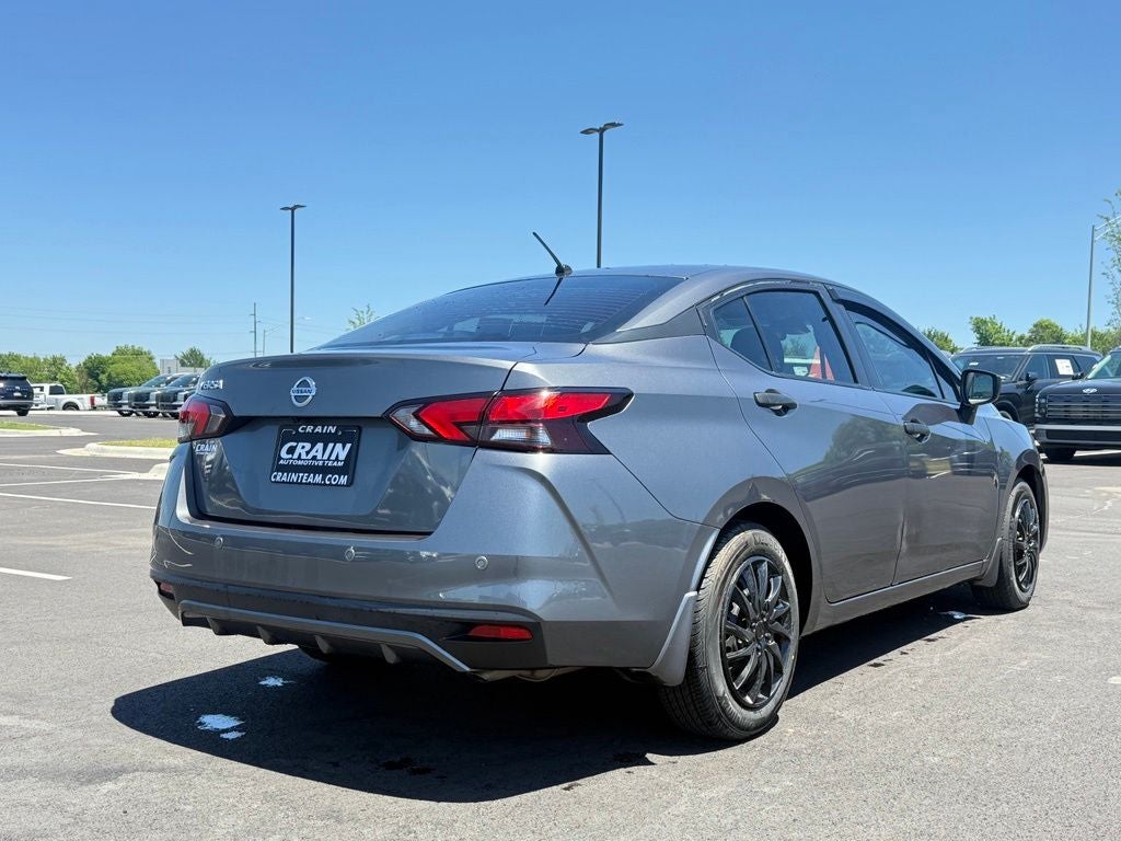 2021 Nissan Versa 1.6 S