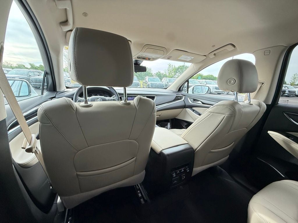 2021 Buick Enclave Essence