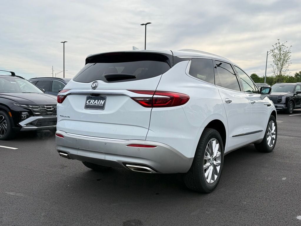 2021 Buick Enclave Essence