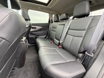 2022 Nissan Murano SL Moonroof Package