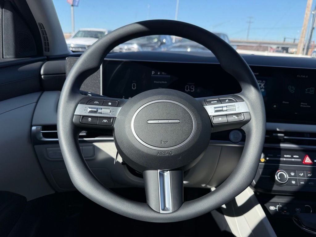 2026 Hyundai TUCSON SE FWD