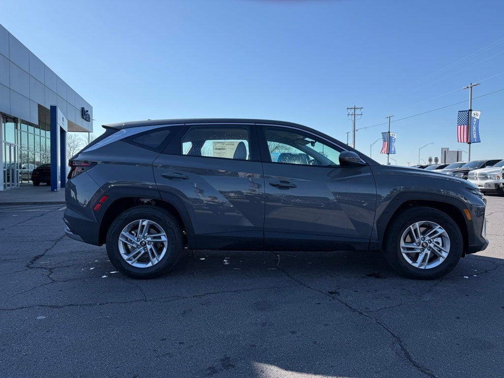 2026 Hyundai TUCSON SE FWD