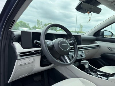 2025 Hyundai TUCSON SE