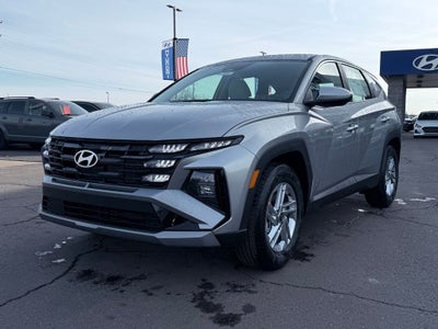2026 Hyundai TUCSON SE FWD