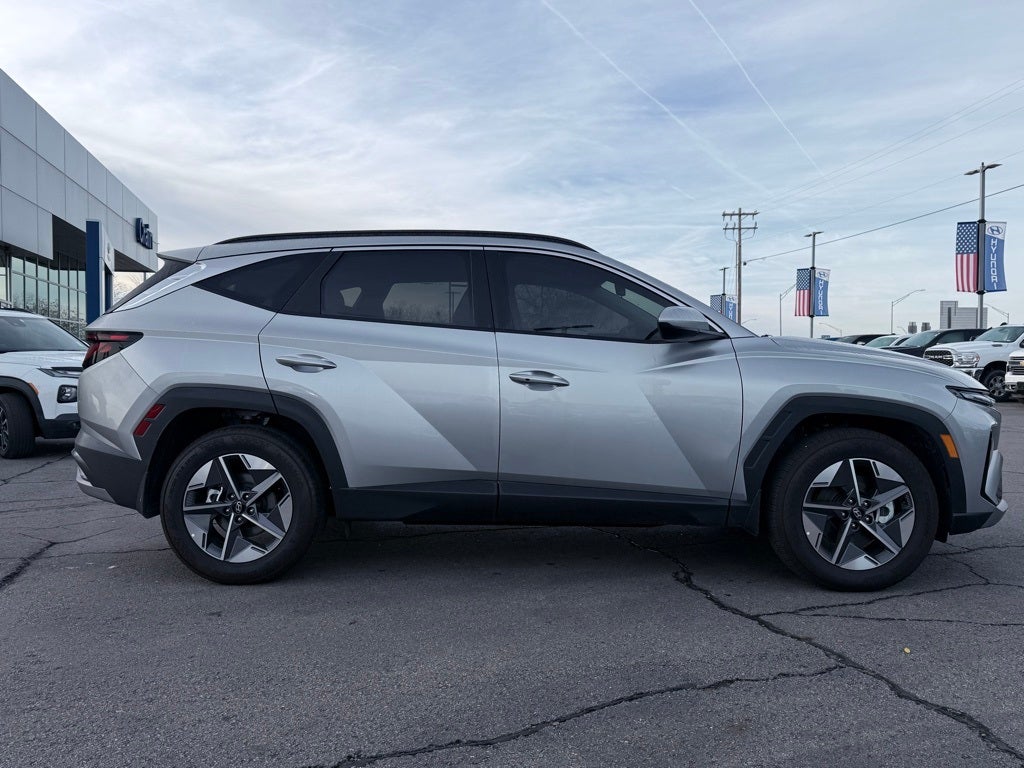 2026 Hyundai TUCSON SEL FWD