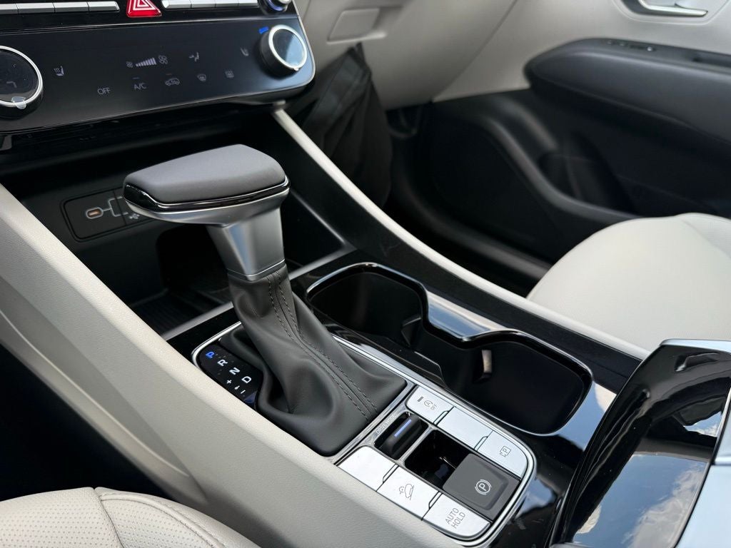 2026 Hyundai TUCSON SEL Premium FWD