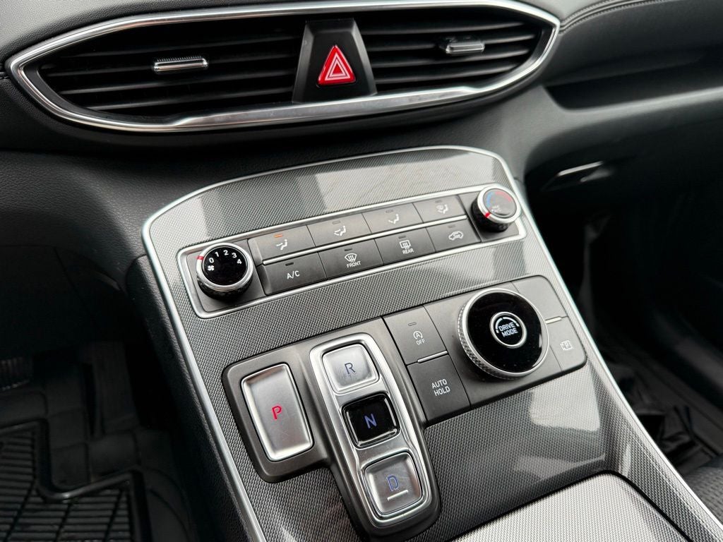 2021 Hyundai SANTA FE SE