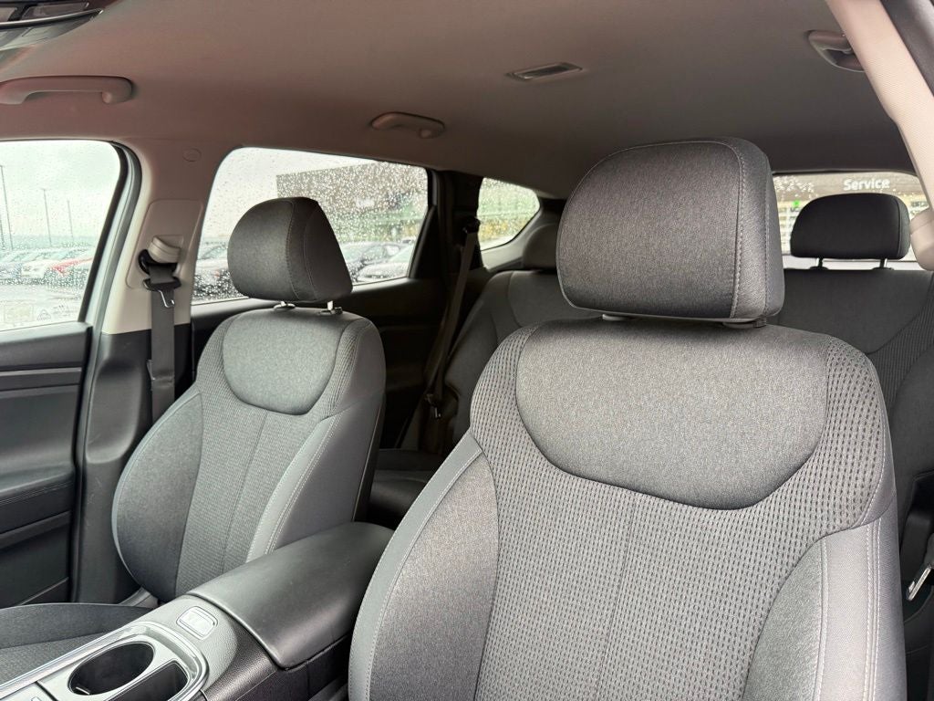 2021 Hyundai SANTA FE SE