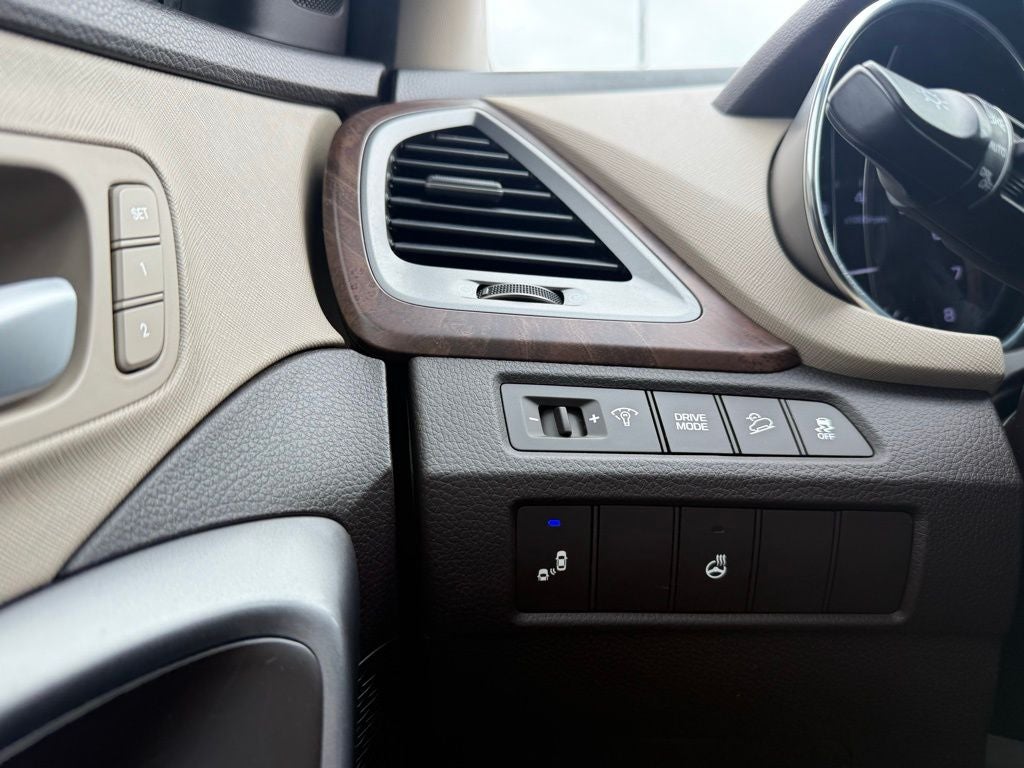 2018 Hyundai SANTA FE SPORT 2.0T Ultimate