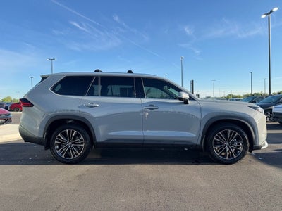 2026 Toyota Grand Highlander Hybrid MAX Platinum