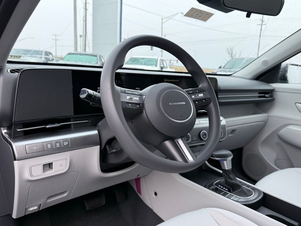 2026 Hyundai KONA SE FWD