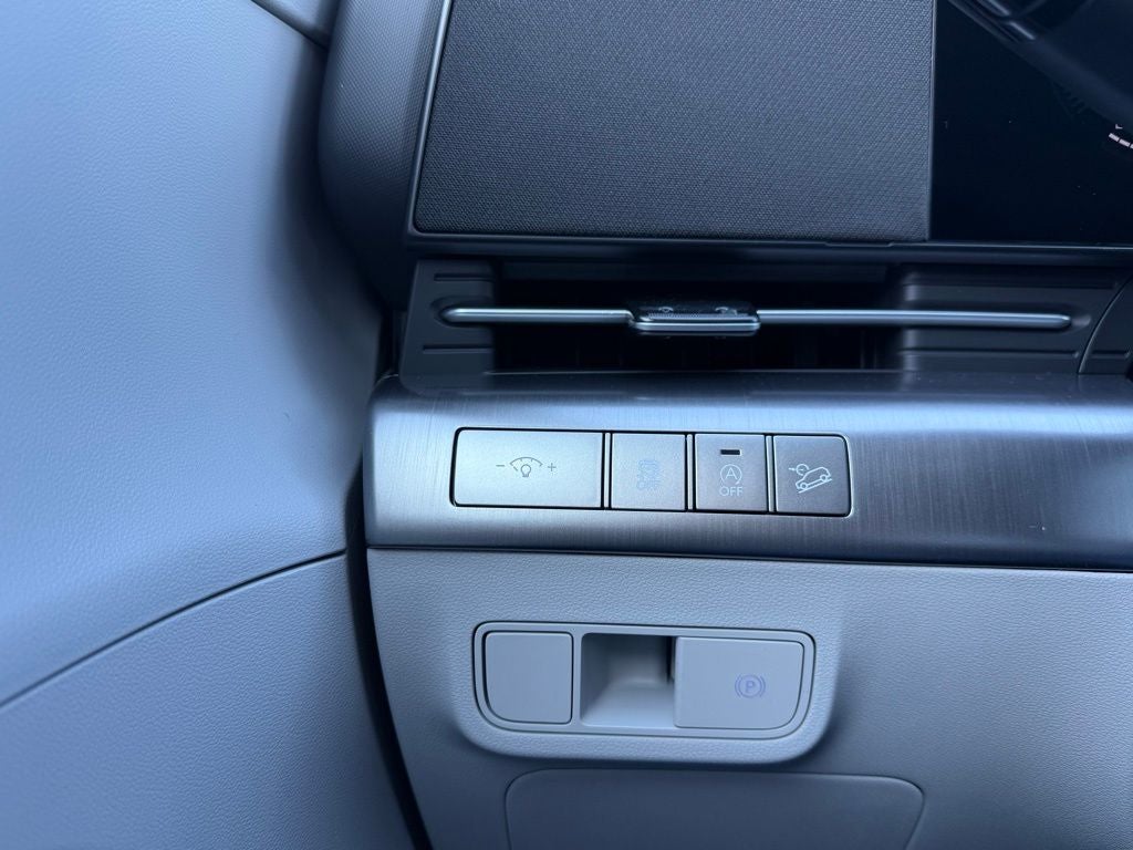 2026 Hyundai KONA SE FWD