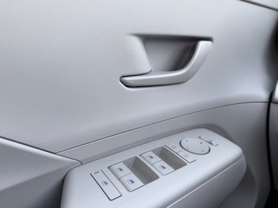 2026 Hyundai KONA SE FWD