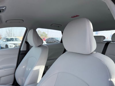 2026 Hyundai KONA SE FWD