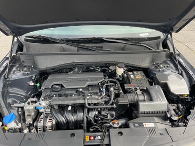 2026 Hyundai KONA SE FWD