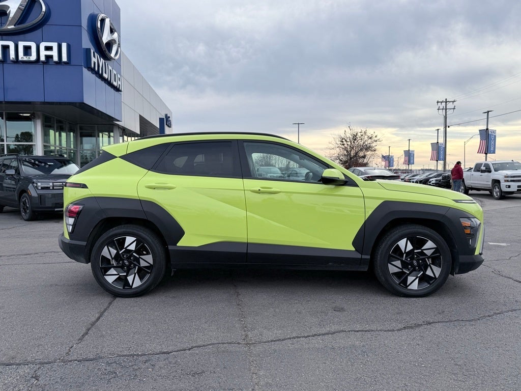 2024 Hyundai KONA SEL