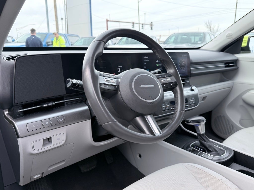 2024 Hyundai KONA SEL