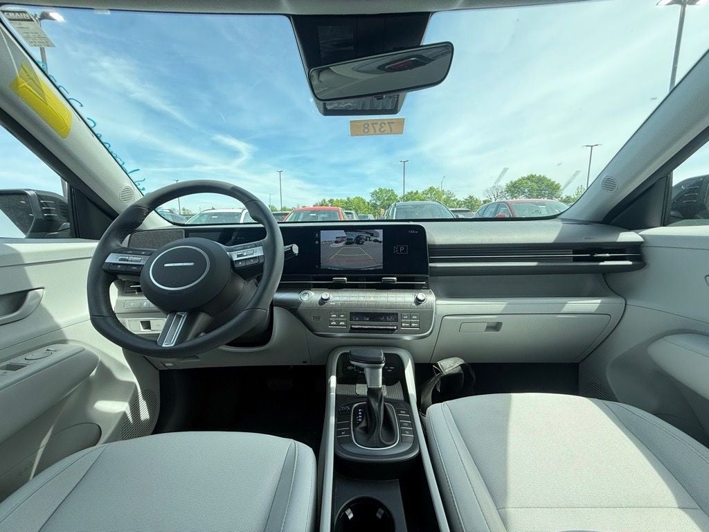 2025 Hyundai KONA SEL FWD