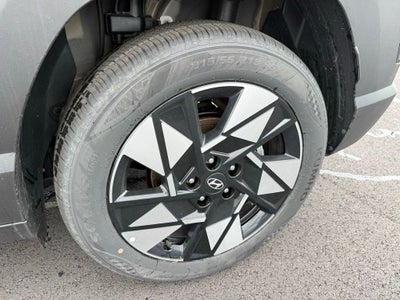 2025 Hyundai KONA SEL FWD