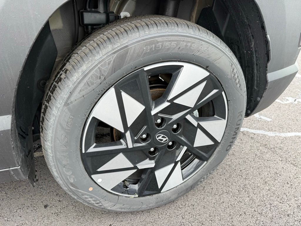 2025 Hyundai KONA SEL FWD
