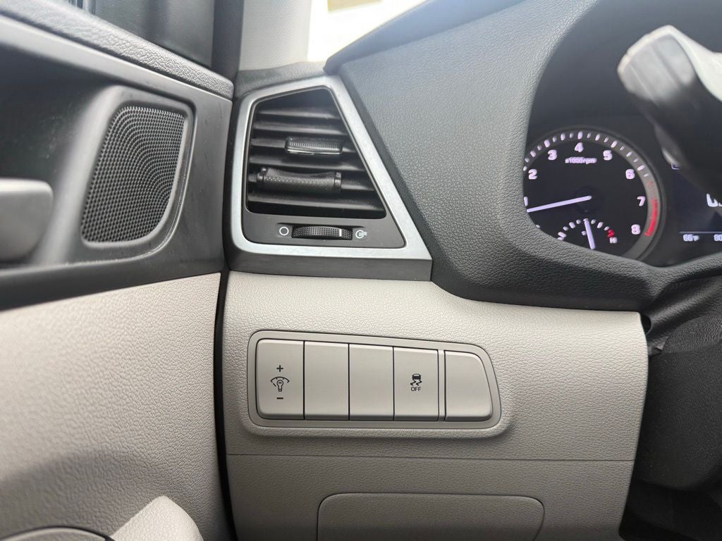 2018 Hyundai TUCSON SE