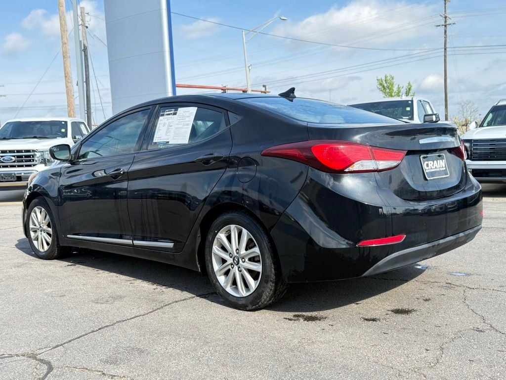 2014 Hyundai ELANTRA SE