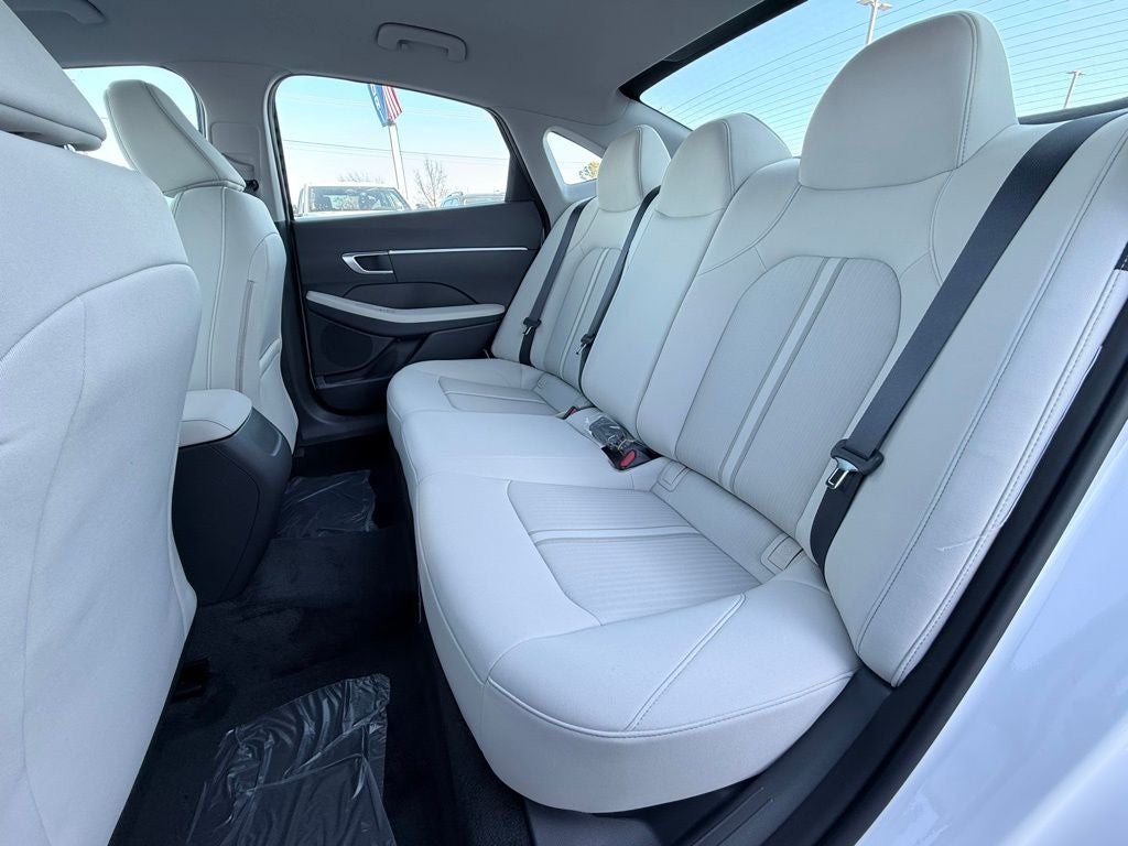 2026 Hyundai SONATA SE