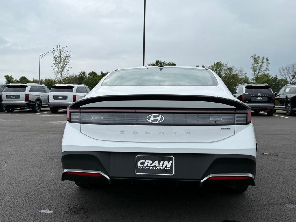 2026 Hyundai SONATA HYBRID Blue