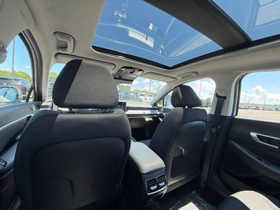 2026 Hyundai SONATA HYBRID SEL