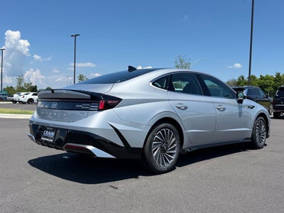 2026 Hyundai SONATA HYBRID SEL
