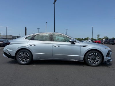 2026 Hyundai SONATA HYBRID Limited