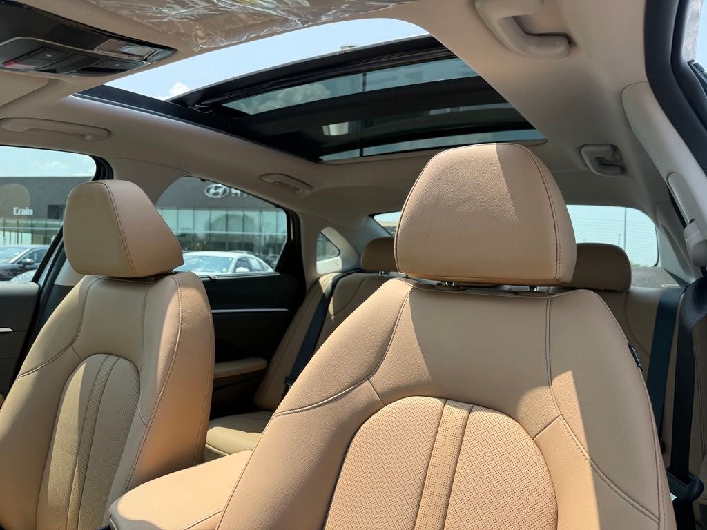 2026 Hyundai SONATA HYBRID Limited