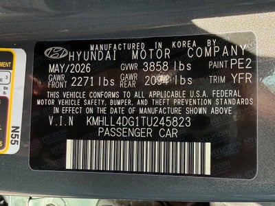 2026 Hyundai ELANTRA SE