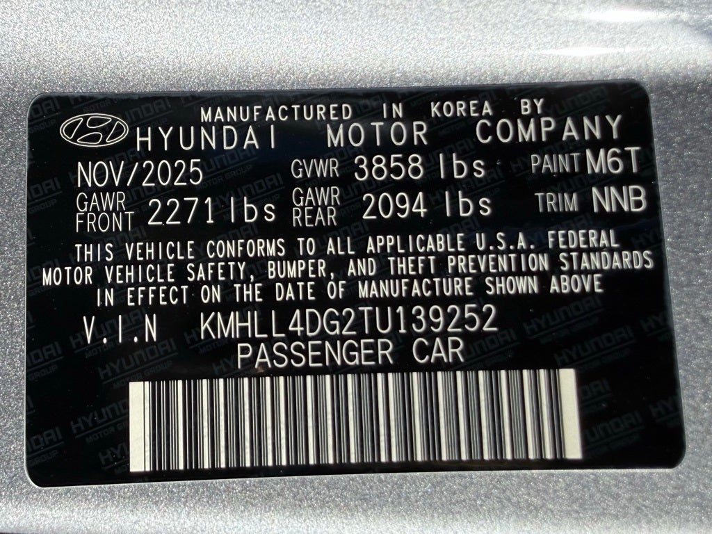 2026 Hyundai ELANTRA SE
