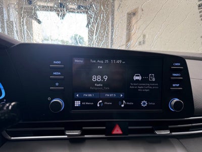 2024 Hyundai ELANTRA SE