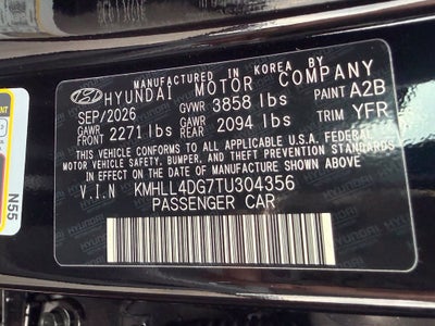 2026 Hyundai ELANTRA SE