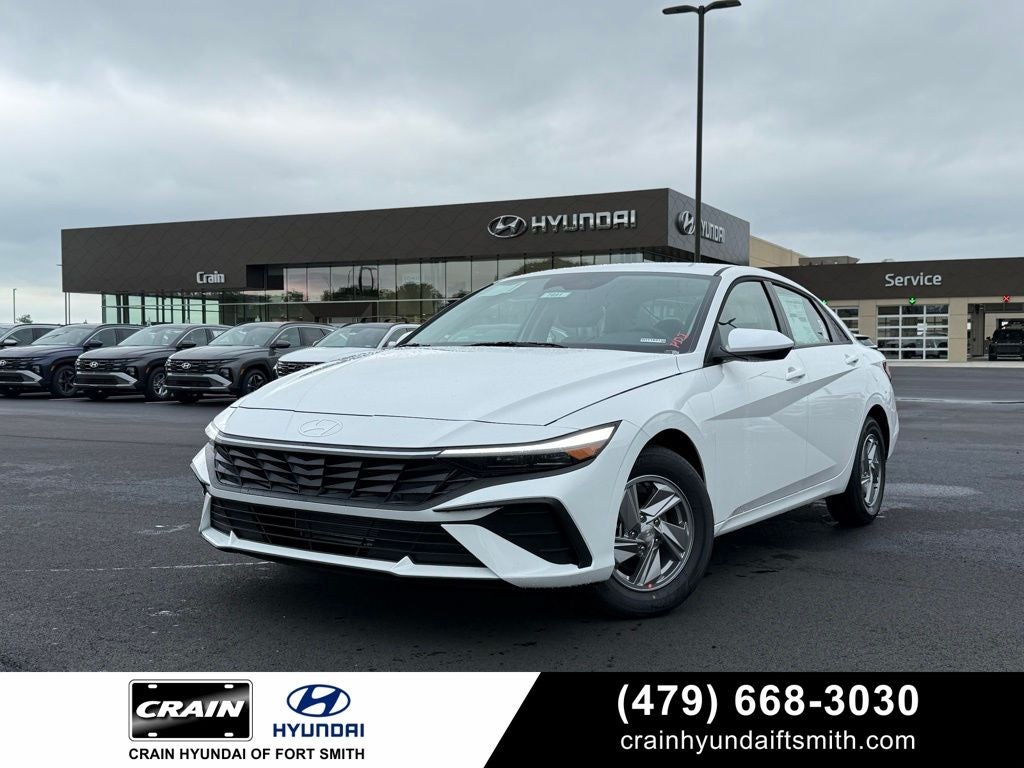 2026 Hyundai ELANTRA SE