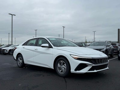 2026 Hyundai ELANTRA SE