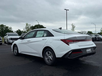 2026 Hyundai ELANTRA SE