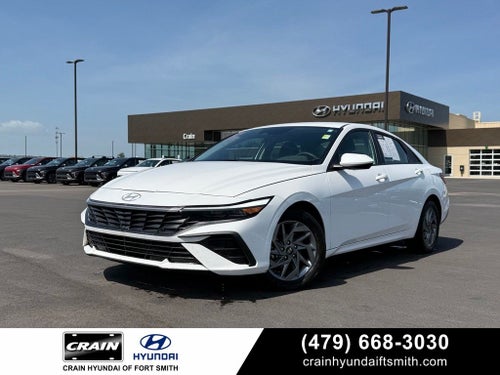 2024 Hyundai ELANTRA SEL