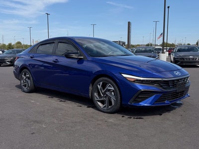 2025 Hyundai ELANTRA SEL Sport