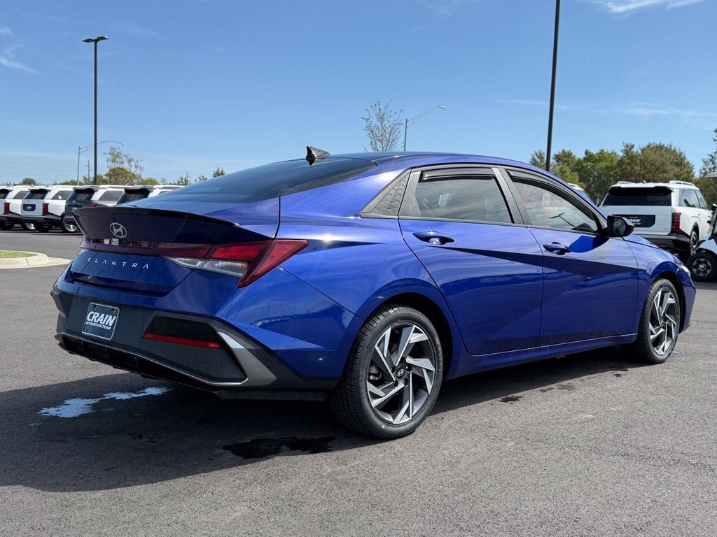 2025 Hyundai ELANTRA SEL Sport