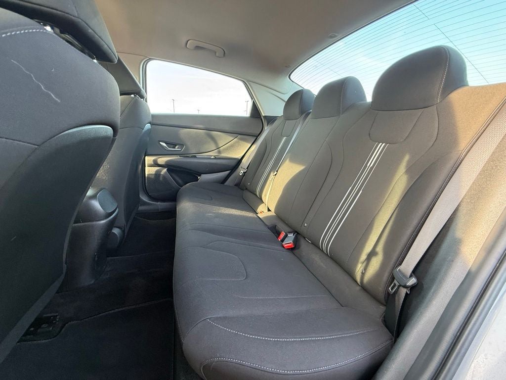 2021 Hyundai ELANTRA SEL