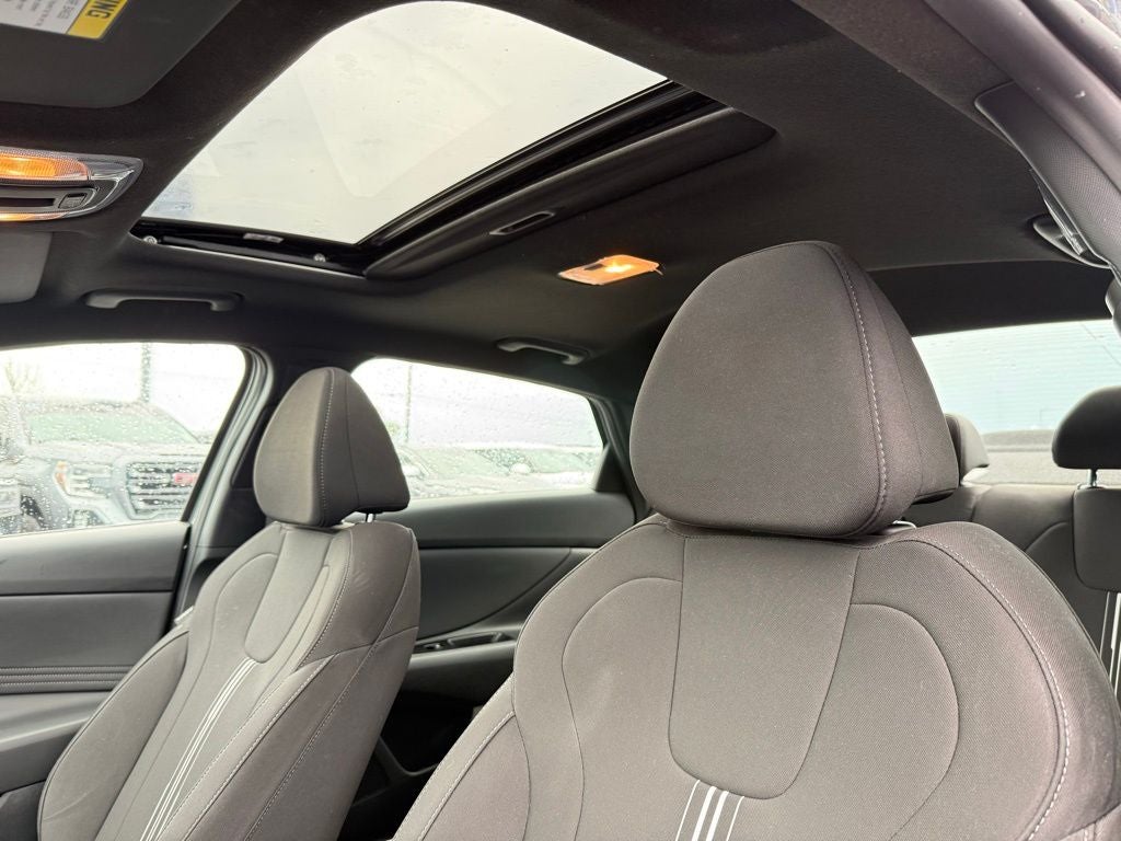 2026 Hyundai ELANTRA SEL Sport Premium