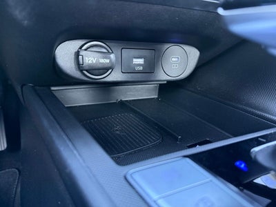 2024 Hyundai ELANTRA SEL 1 OWNER CLEAN CAR FAX