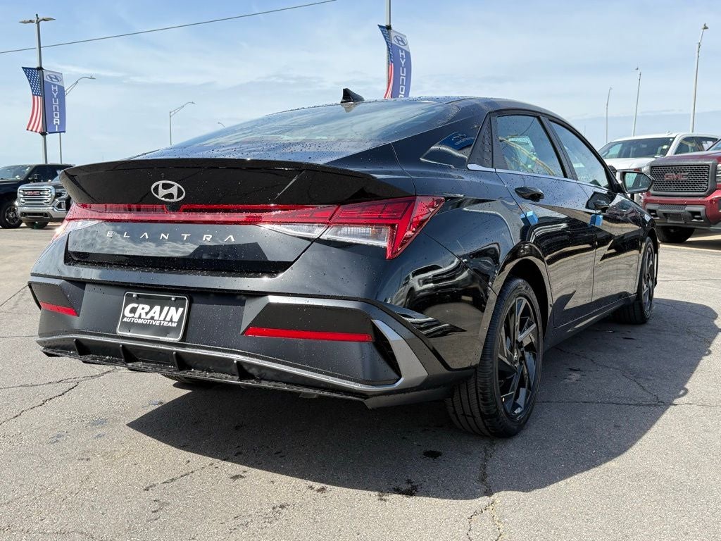 2026 Hyundai ELANTRA SEL Sport Premium